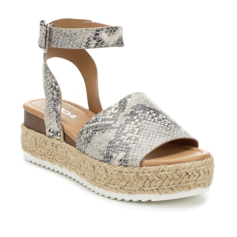 NWT Soda Python Sandals - Picture 4 of 13